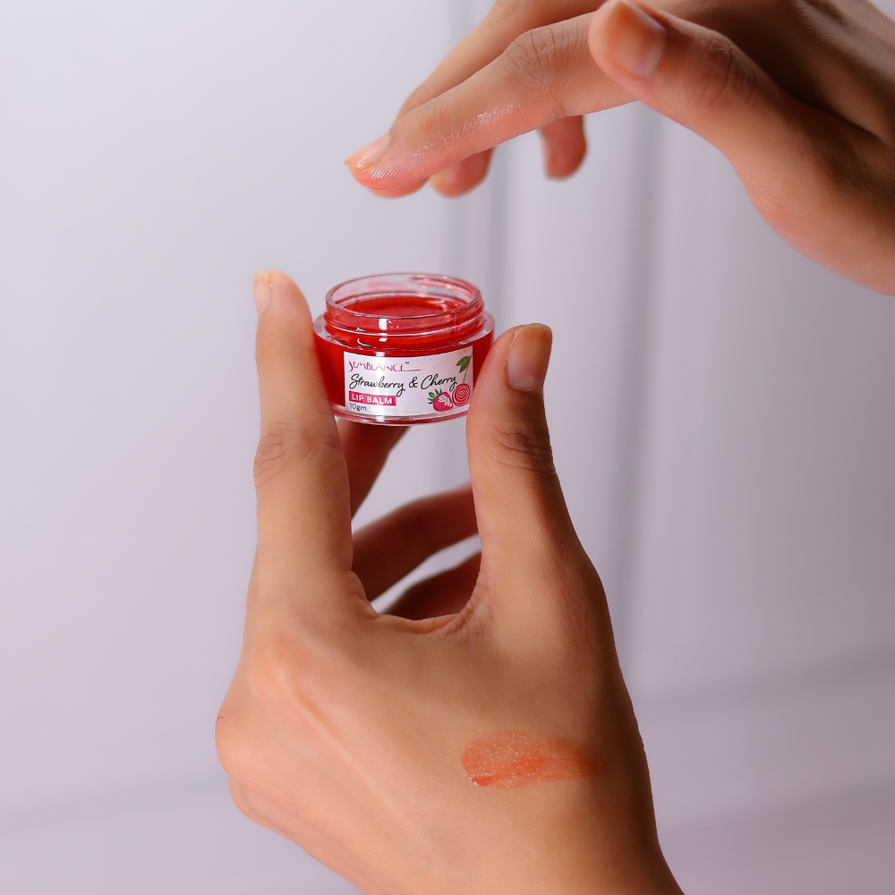 Nourishing Lip Balm with Strawberry and Cherry 10gm jar